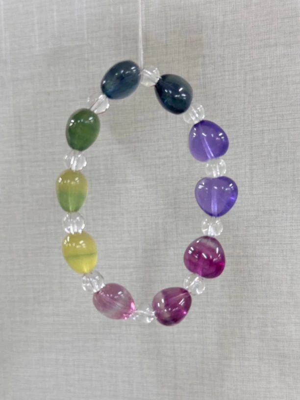 【默认棉裂】多巴胺彩萤石爱心手串 颜色多样性 随机发