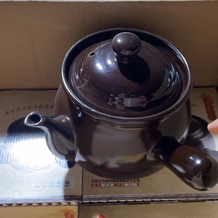 摆件陶瓷盘子碗砂锅都有