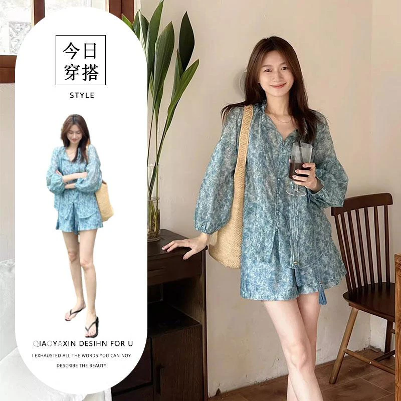 碎花茶歇法式连衣裙女夏季蓝色晕染长袖上衣薄款高腰短裤防晒套装