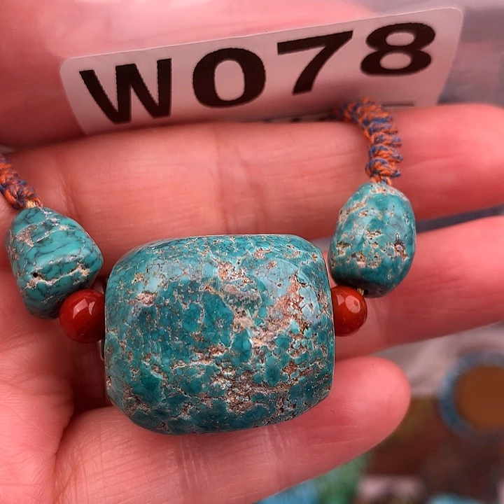 绿松石未镶嵌原矿