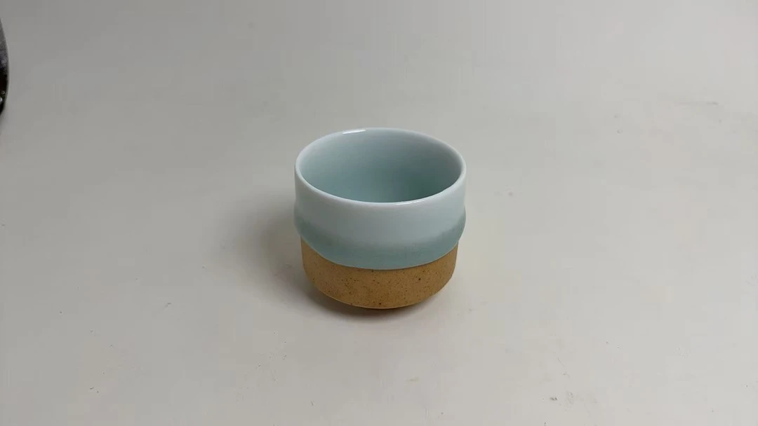 复古龙泉青瓷流釉品茗杯*1（样式随机发）