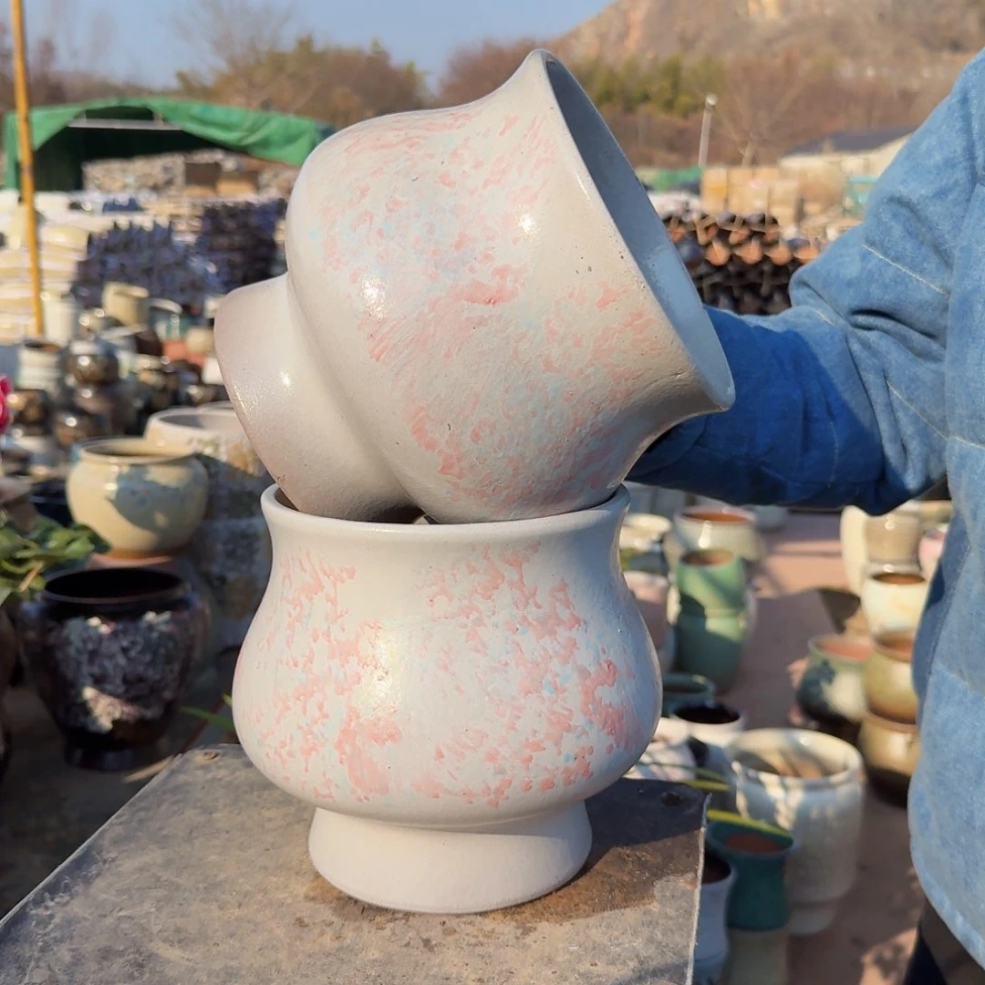 紫砂摆件口18高19（两个粉胖精灵瑕