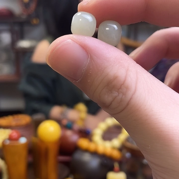 和田玉未镶嵌珠宝奇石和田玉单株