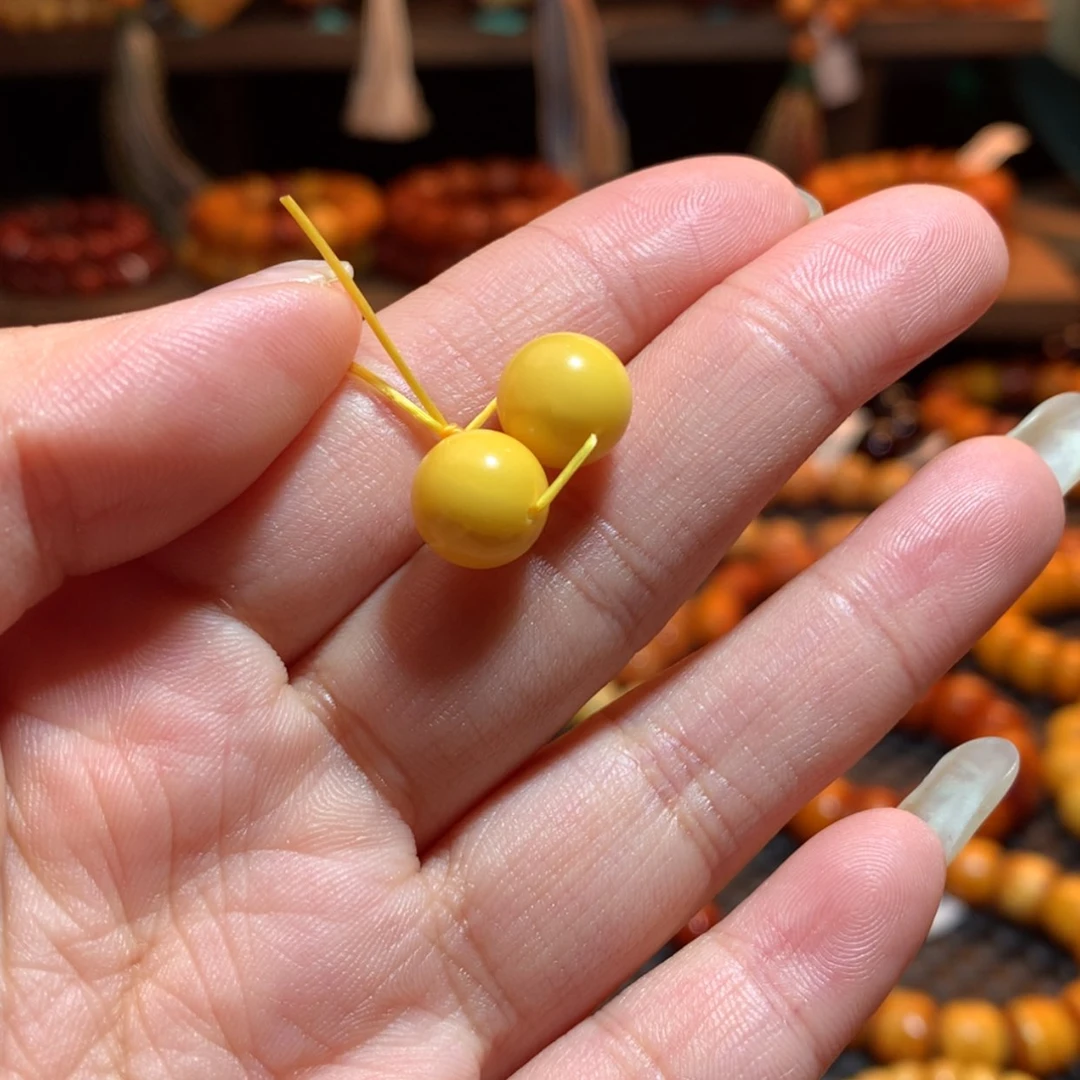 【闪购商品】蜜蜡吊坠(不含链)未镶嵌倚**雨