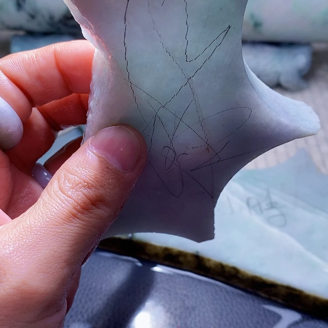 翡翠未镶嵌颈饰555