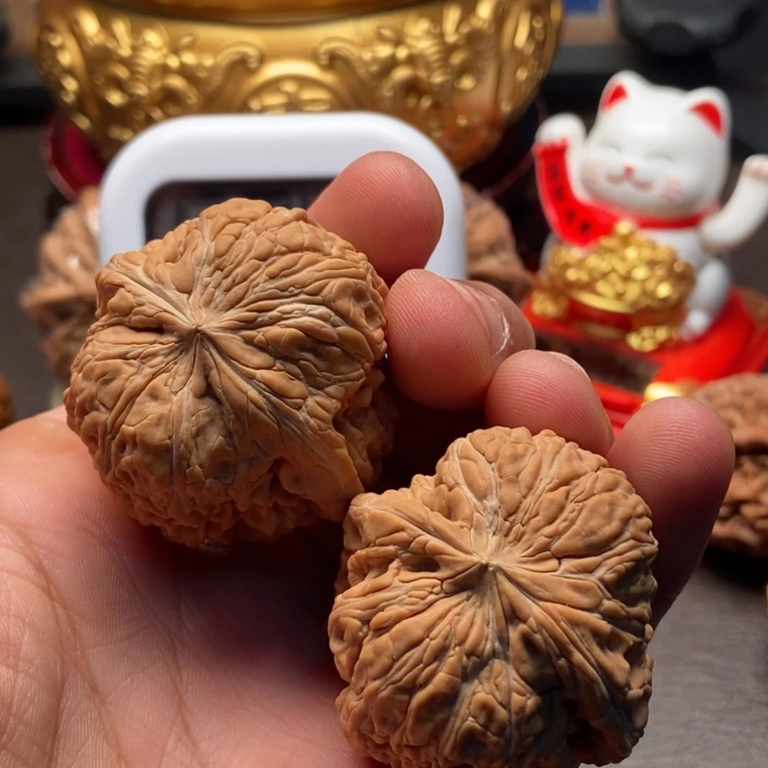 吊坠文玩核桃闷墩