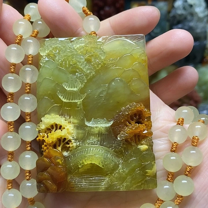 岫玉未镶嵌吊坠(赠链)