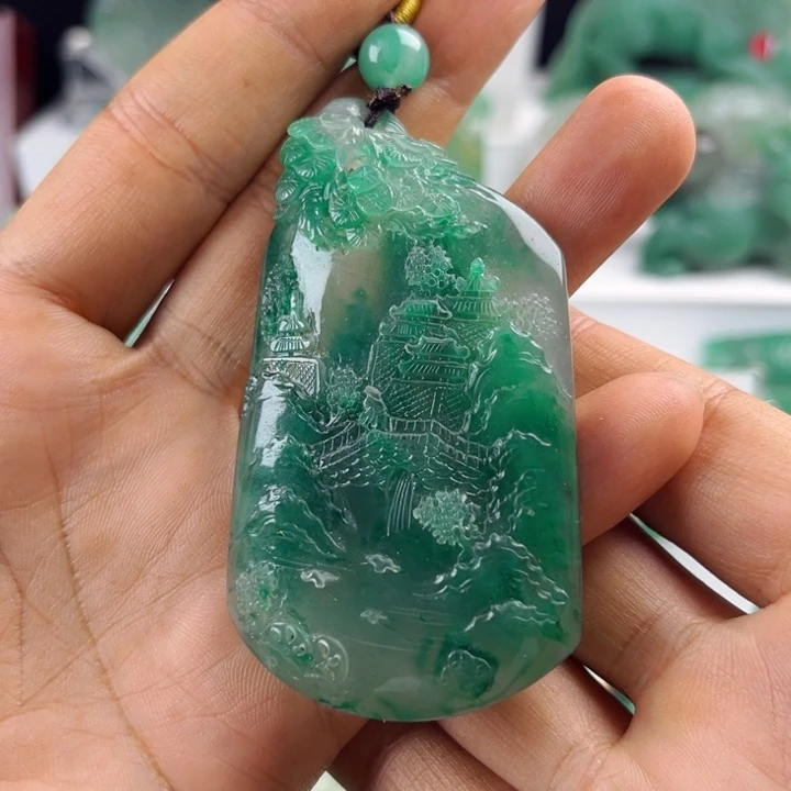 颈饰未镶嵌石英质玉