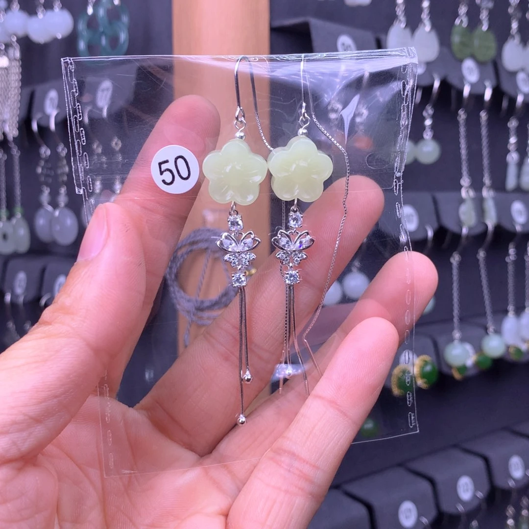 和田玉耳饰银S925镶嵌静**花