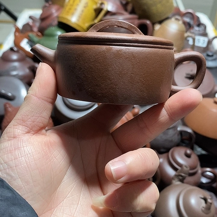 紫砂茶壶微瑕微笑