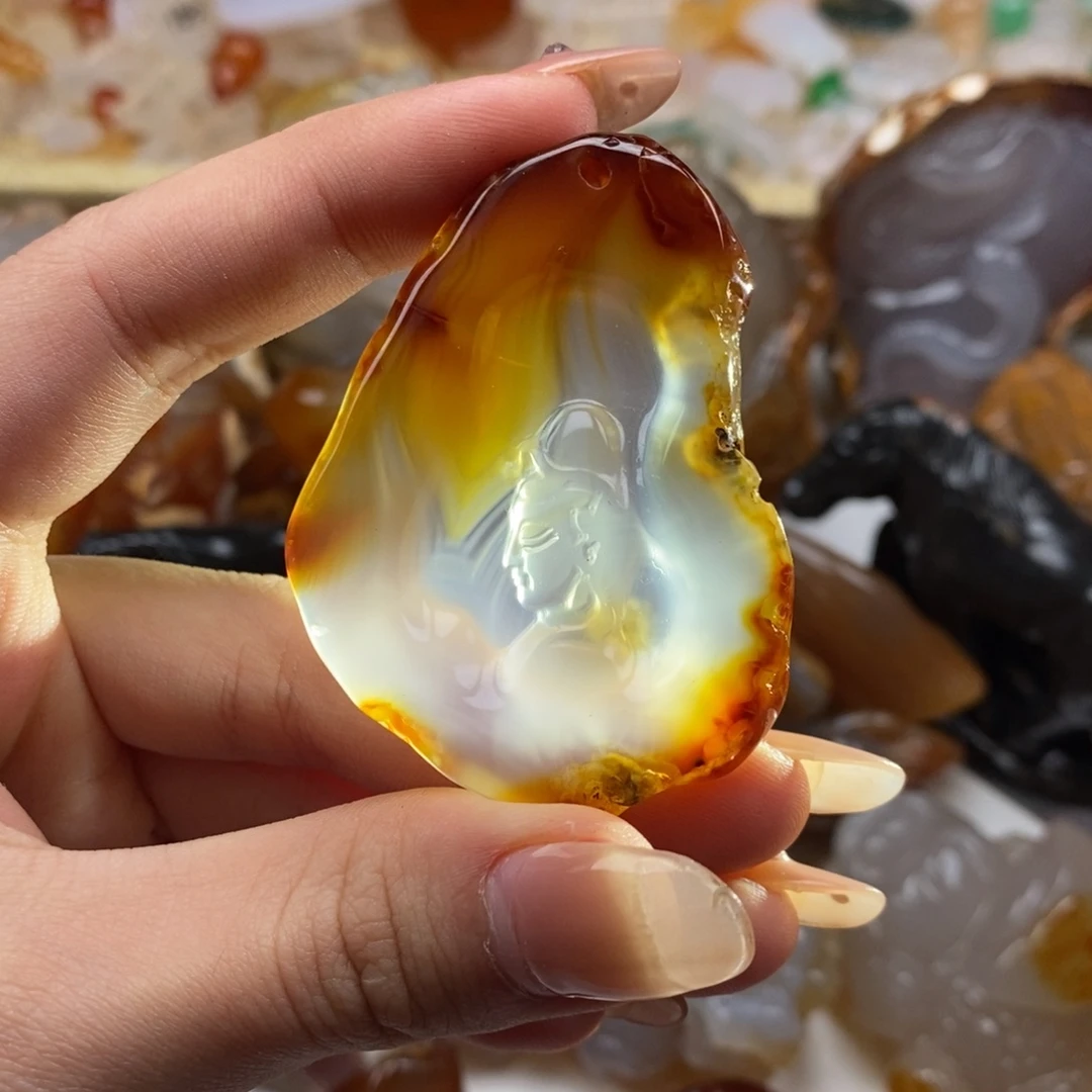 玛瑙/玉髓未镶嵌颈饰