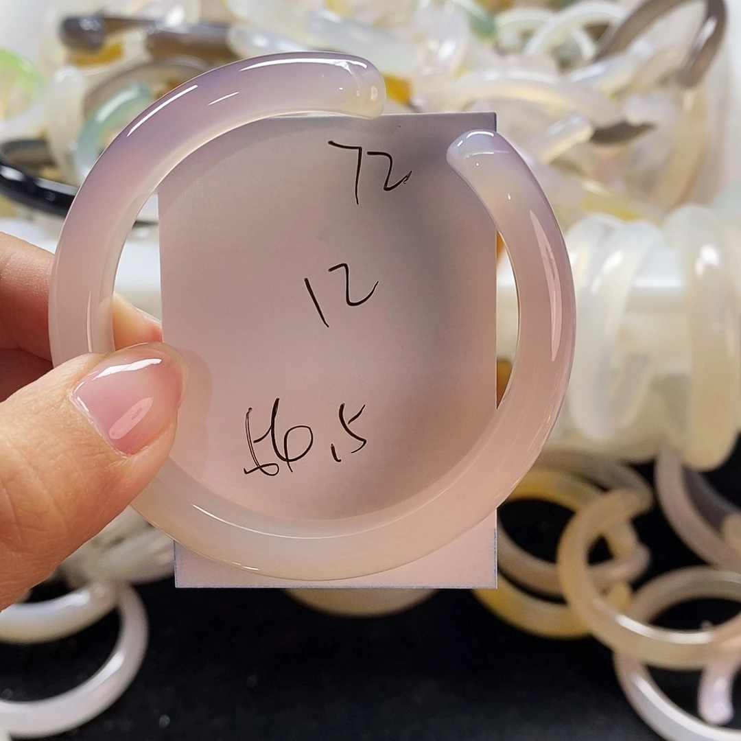 手镯玛瑙/玉髓未镶嵌72