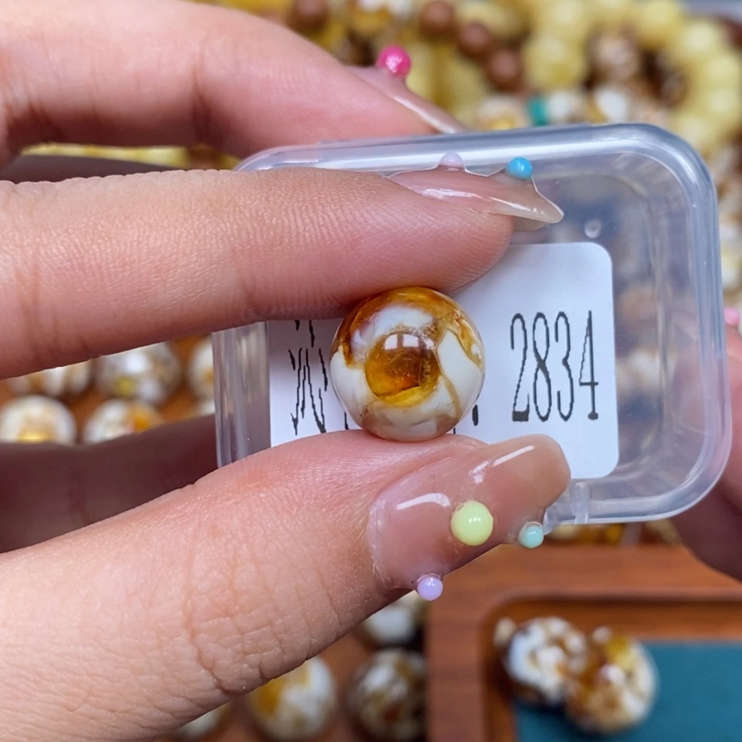 猴头核桃把件沁色圆珠老型2834