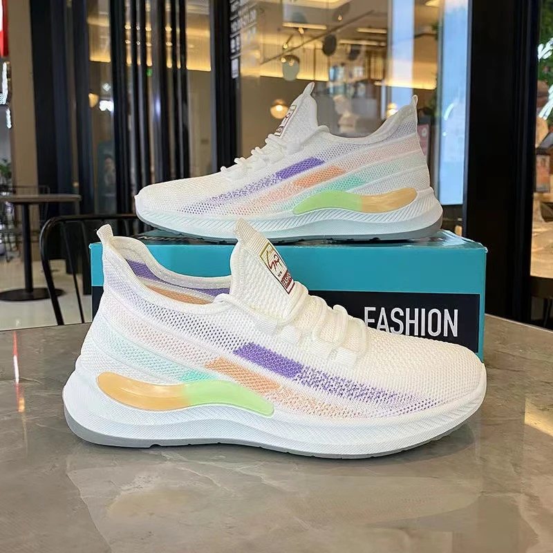 休闲鞋女轻便跑步鞋飞织透气软底女士小白鞋时尚妈妈潮鞋批