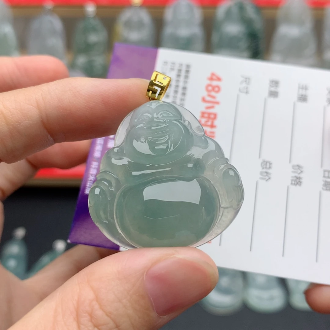 翡翠18K金镶嵌颈饰佛公