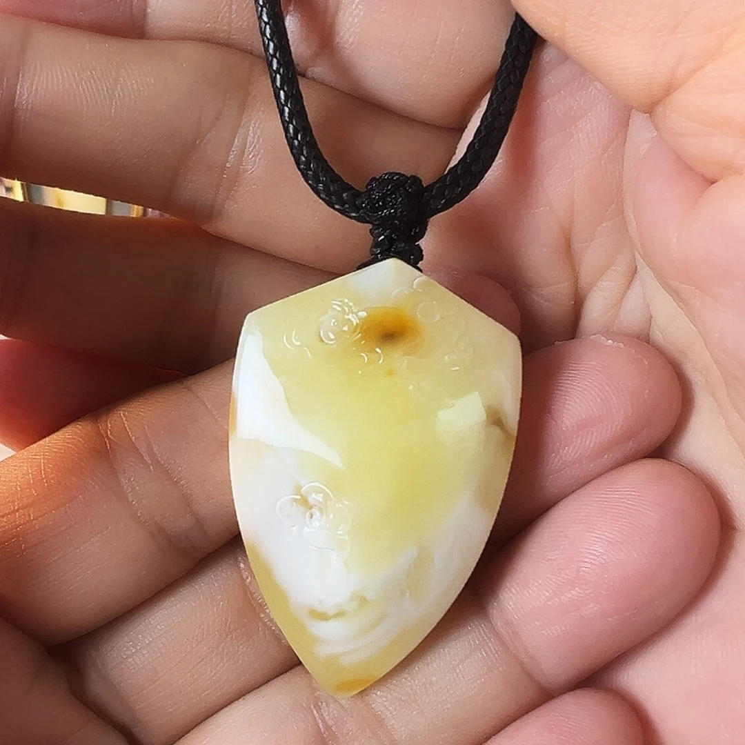 蜜蜡未镶嵌颈饰琥珀蜜蜡金白拉丝盾牌
