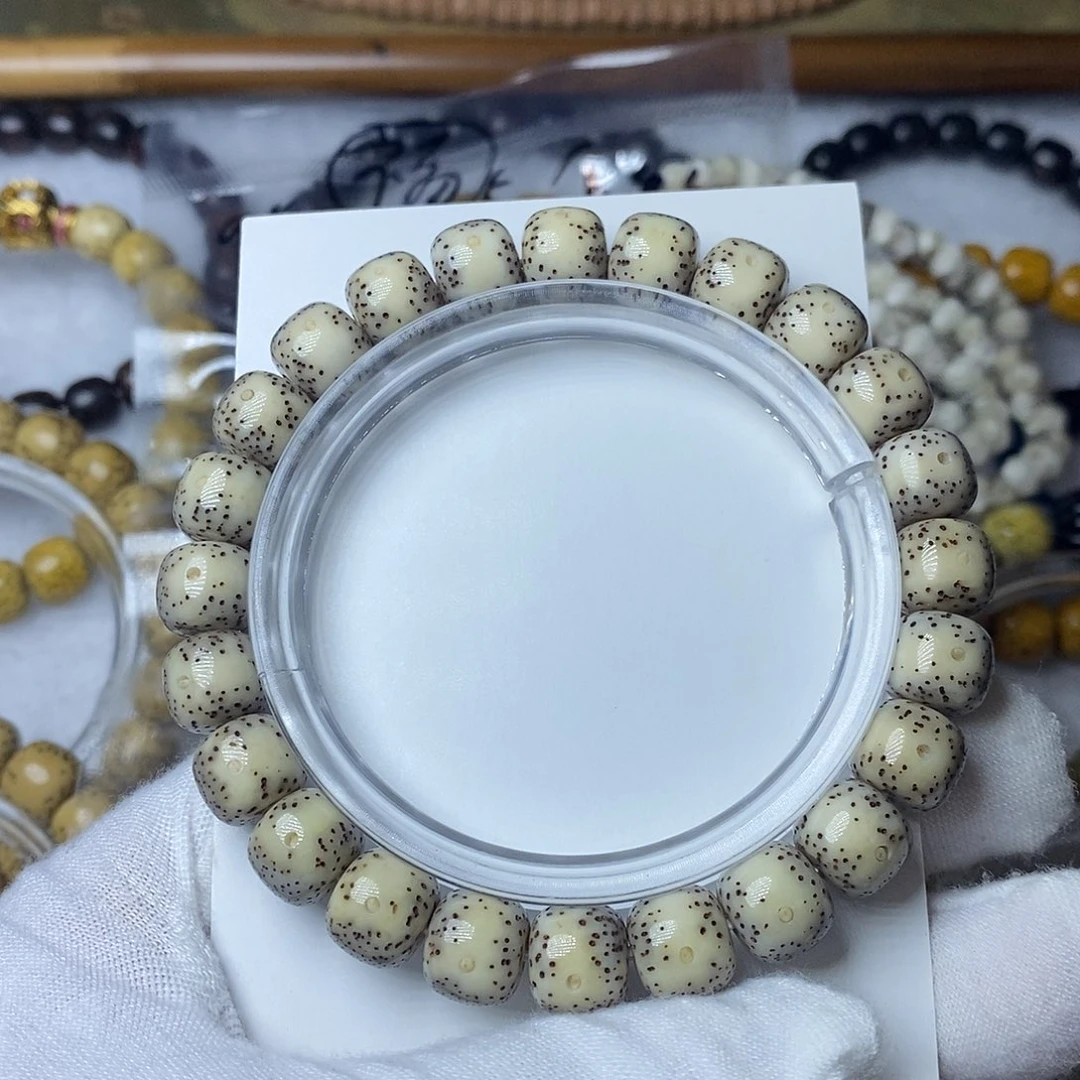 手串星月菩提9.5瓷白大留白