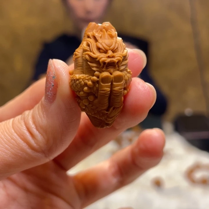 橄榄核吊坠橄榄核