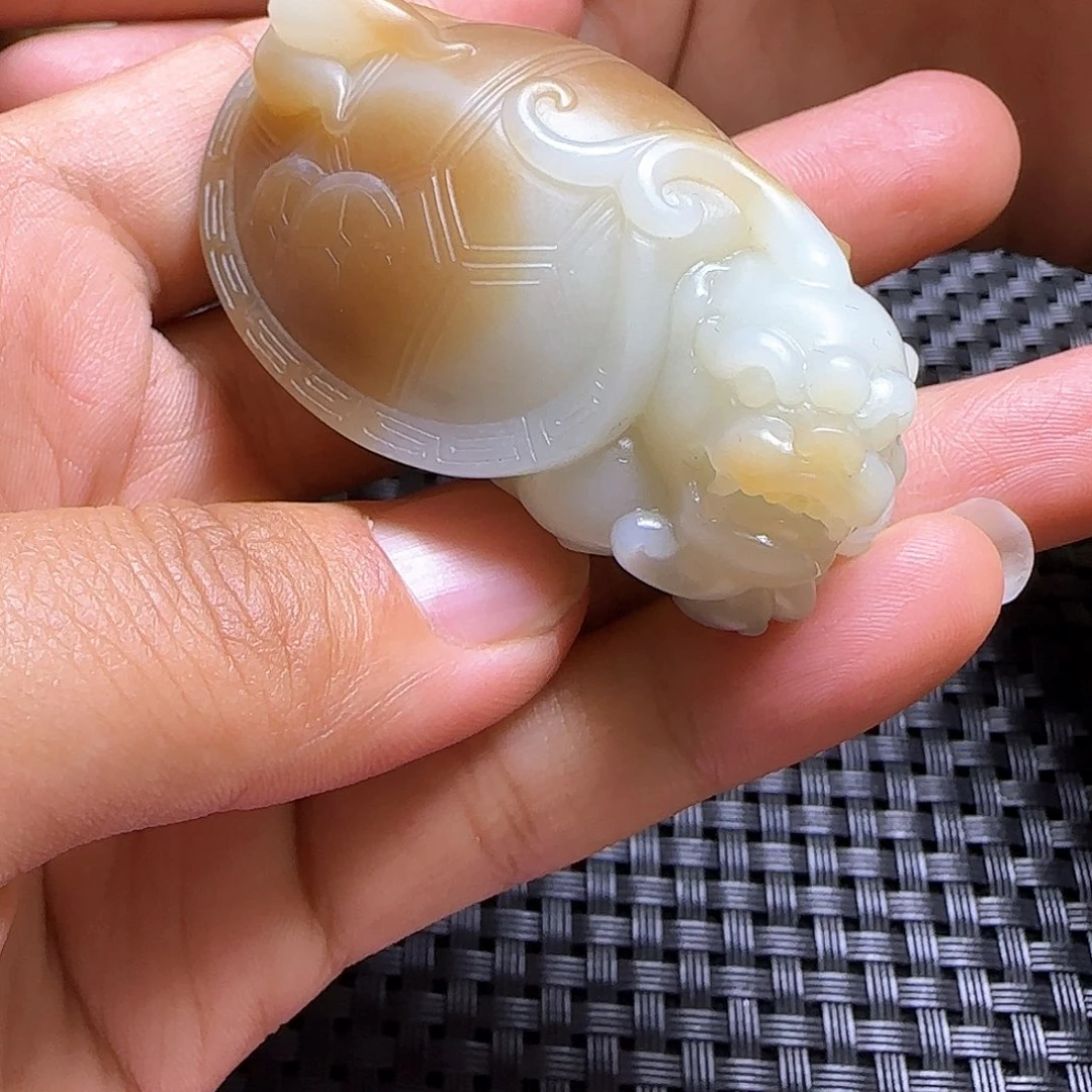 和田玉挂件未镶嵌鸿**頭