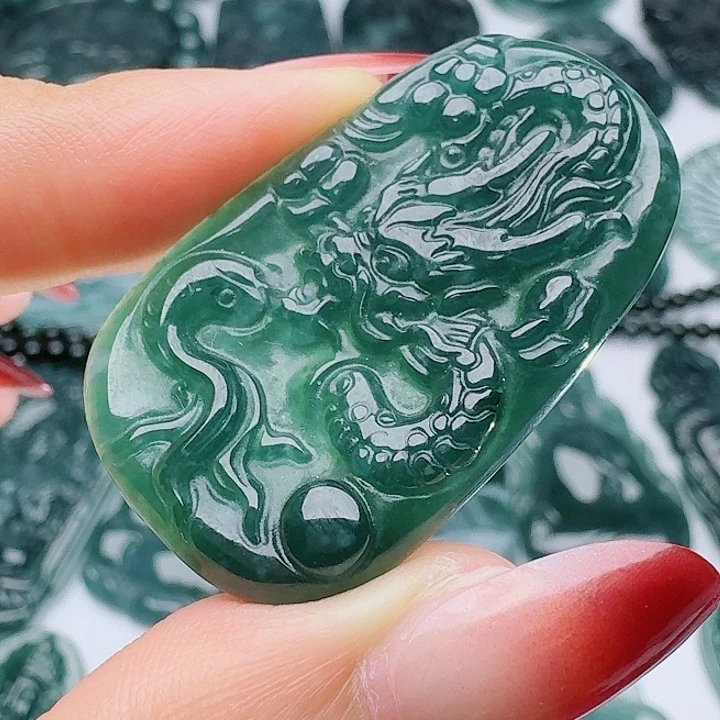 颈饰未镶嵌翡翠111