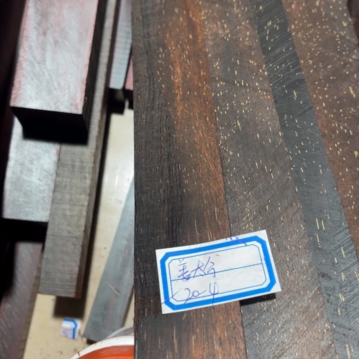 紫檀木类端景台姜*公