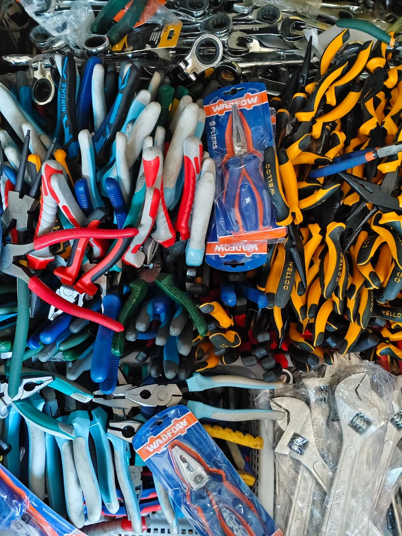 1095号居家日用五金工具手动工具其款式五金工具杂款以直播间为准