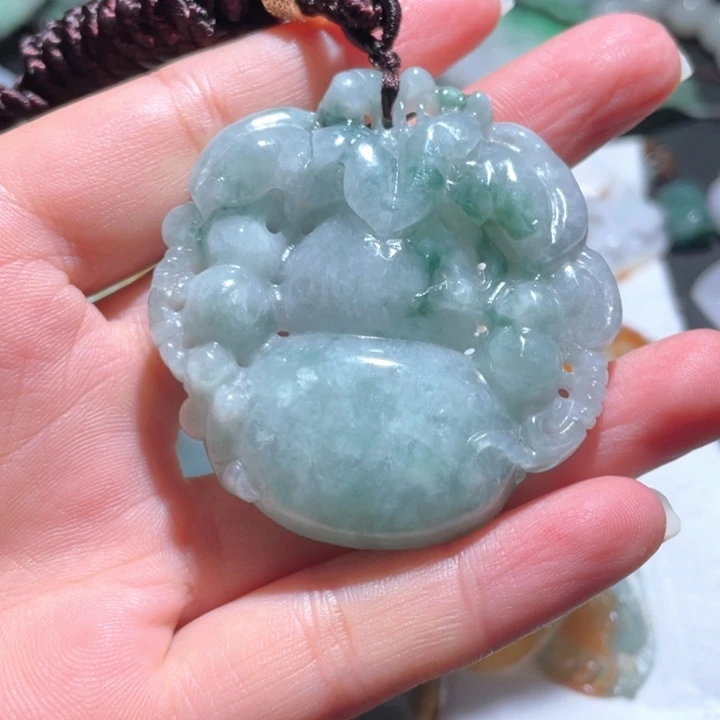 【闪购商品】翡翠颈饰未镶嵌天然翡翠