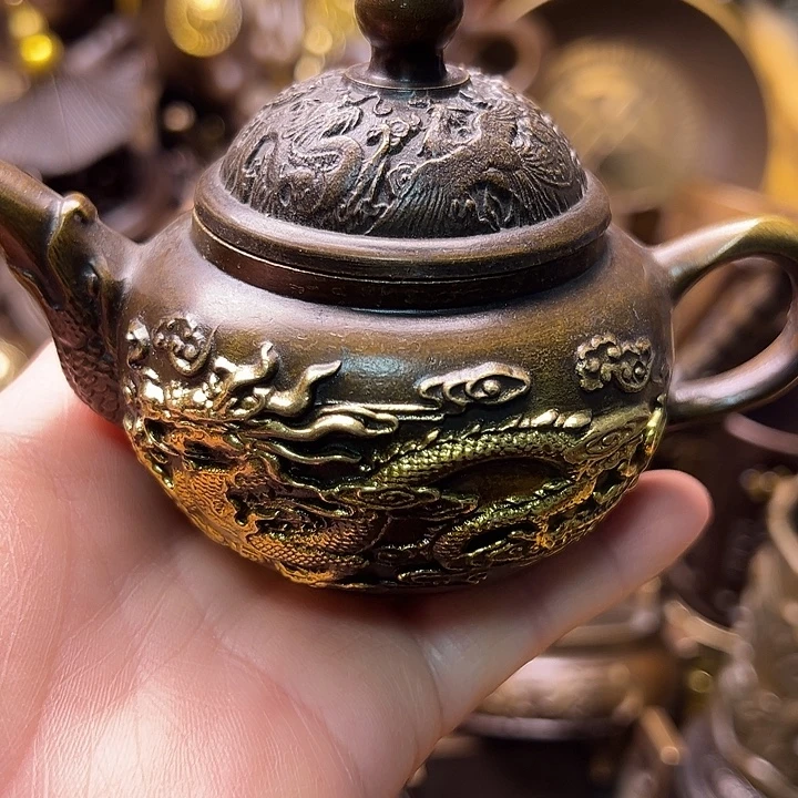 铜123366655896988888