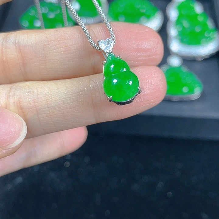 翡翠银S925镶嵌吊坠(不含链)