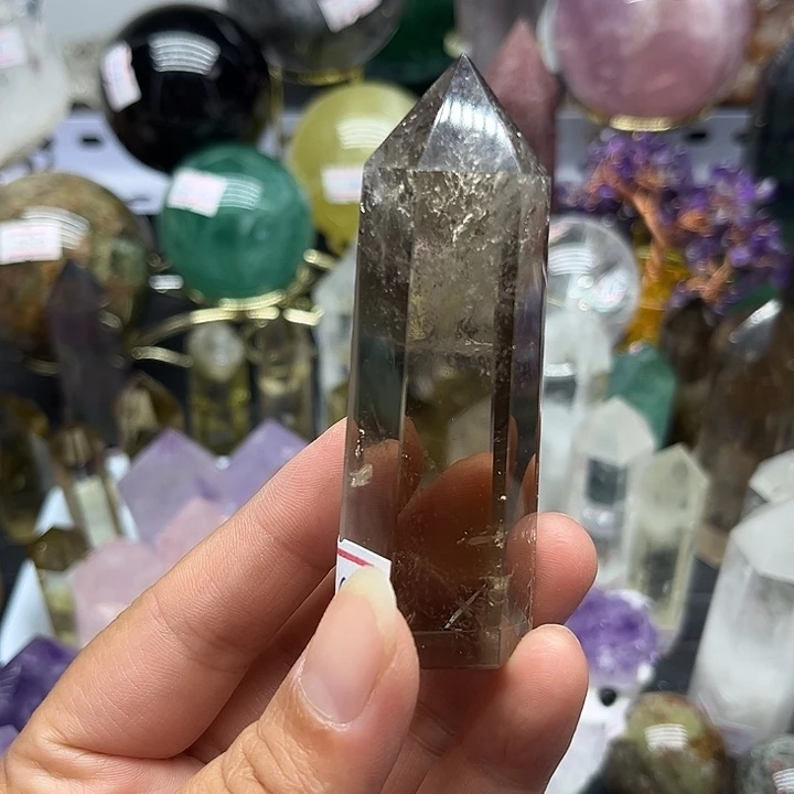 未镶嵌珠宝半成品水晶80克茶水晶柱