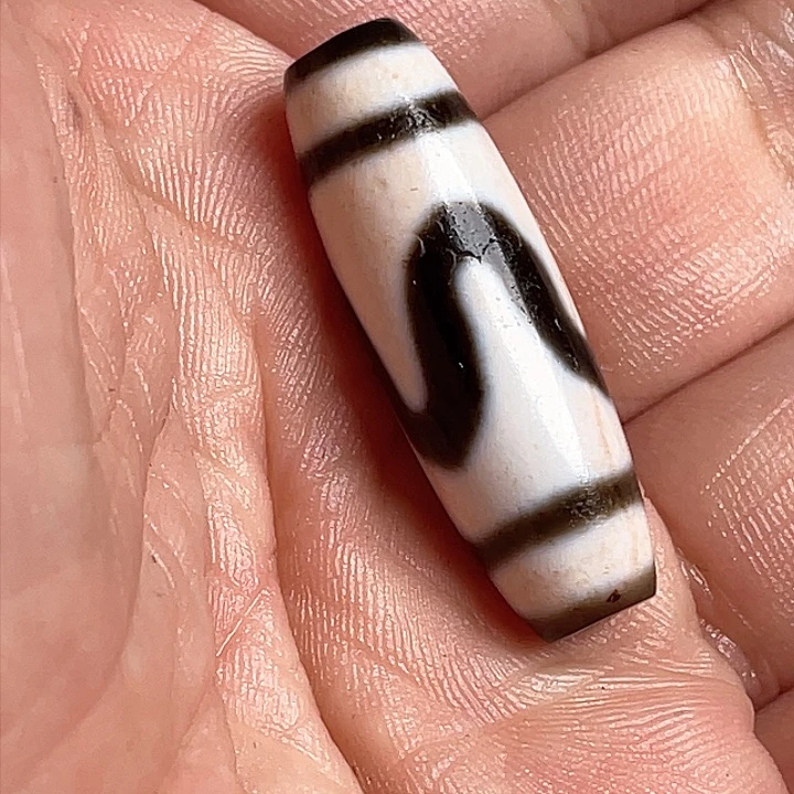 玛瑙/玉髓颈饰合金