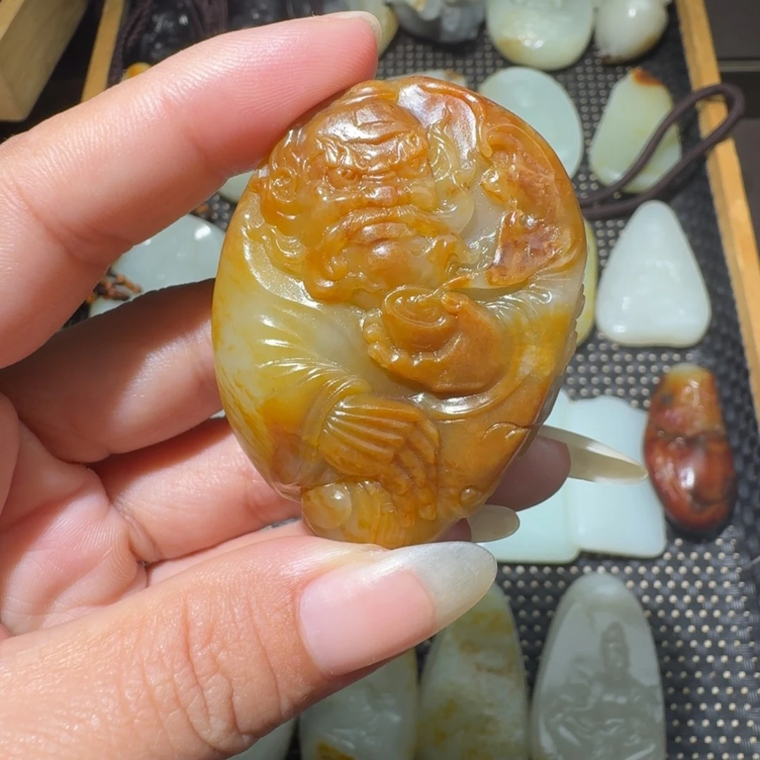 和田玉未镶嵌吊坠(不含链)