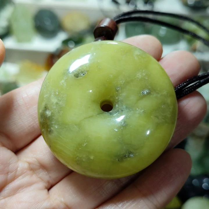 岫玉平安扣未镶嵌