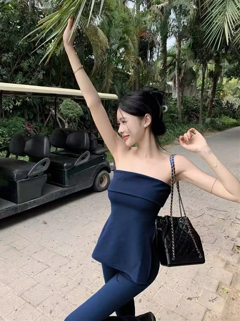 2025夏季新款抹胸一字肩上衣+高腰显瘦提臀微喇瑜伽裤套装