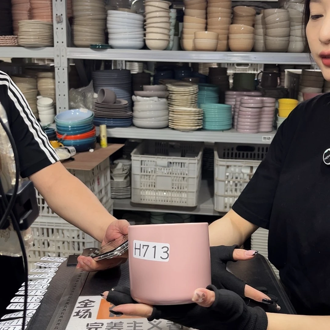 瓷片713             2个带盖子