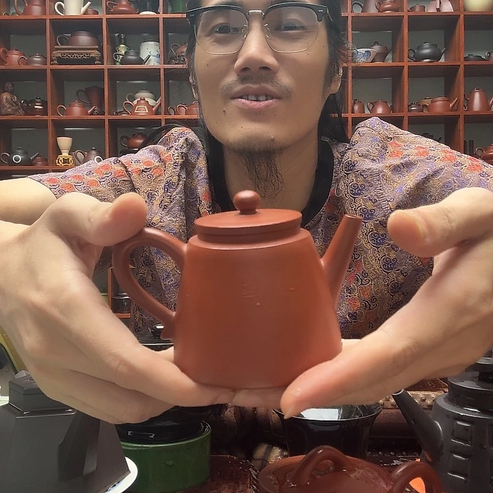 chunvchunvnvbnvnvhuni