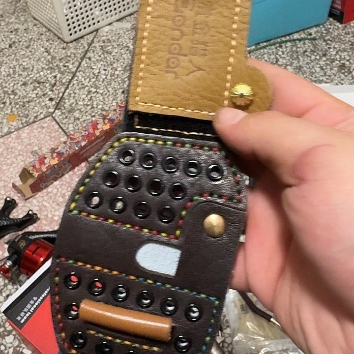 钢圈niu皮赏金腕带