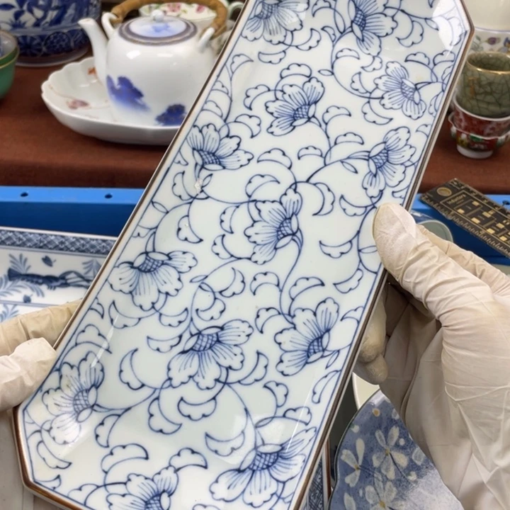 他家瓷器真美…开播了