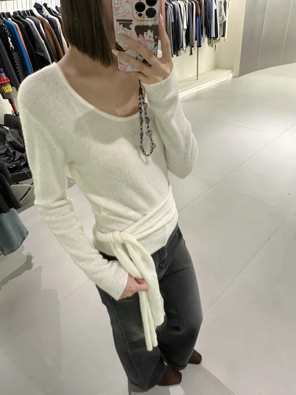 泡菜亲肤舒适侧系带u领薄毛衣气质纯色通勤简约长袖上衣