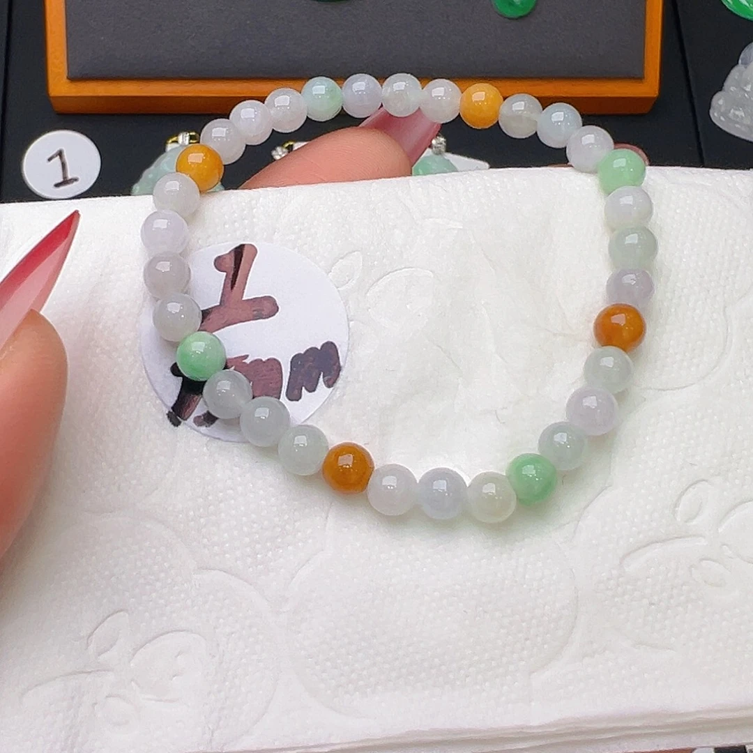 翡翠未镶嵌颈饰福利