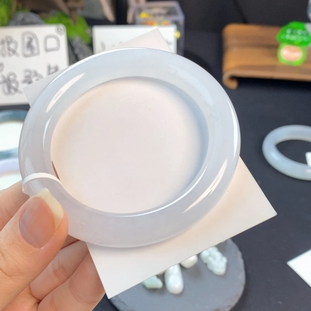 翡翠未镶嵌手镯白冰55.7