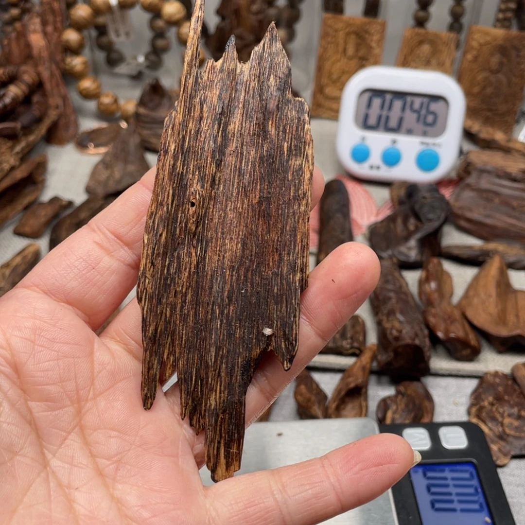 沉香碎屑沉香柬埔寨菩萨棋九分7+