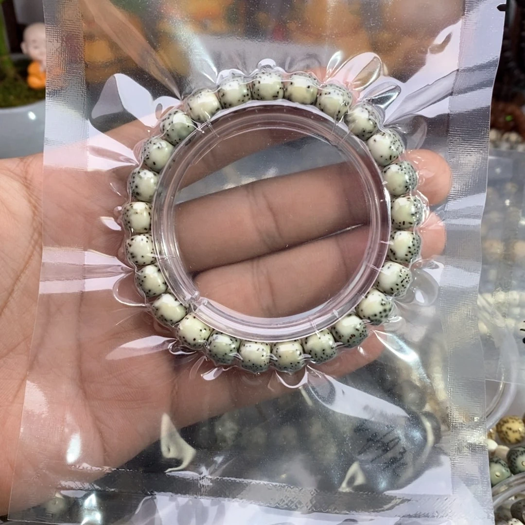 星月菩提手串沁*河豚