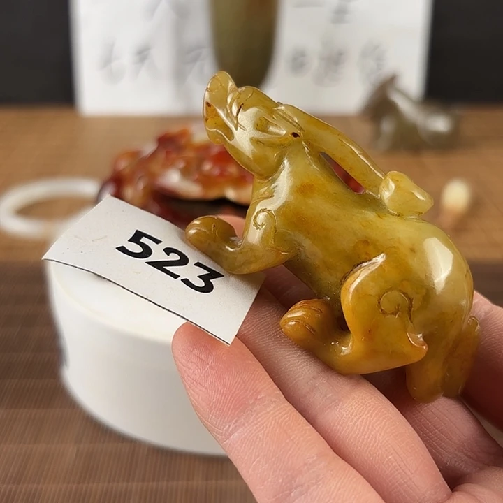 未镶嵌和田玉挂件