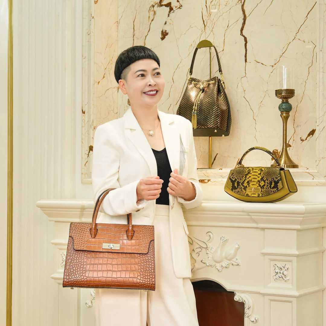 【A253-A270】真皮女包