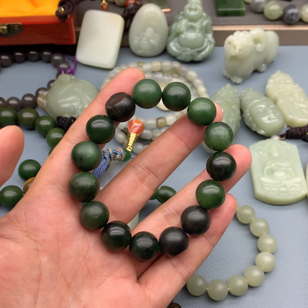 手链未镶嵌和田玉幽**亮