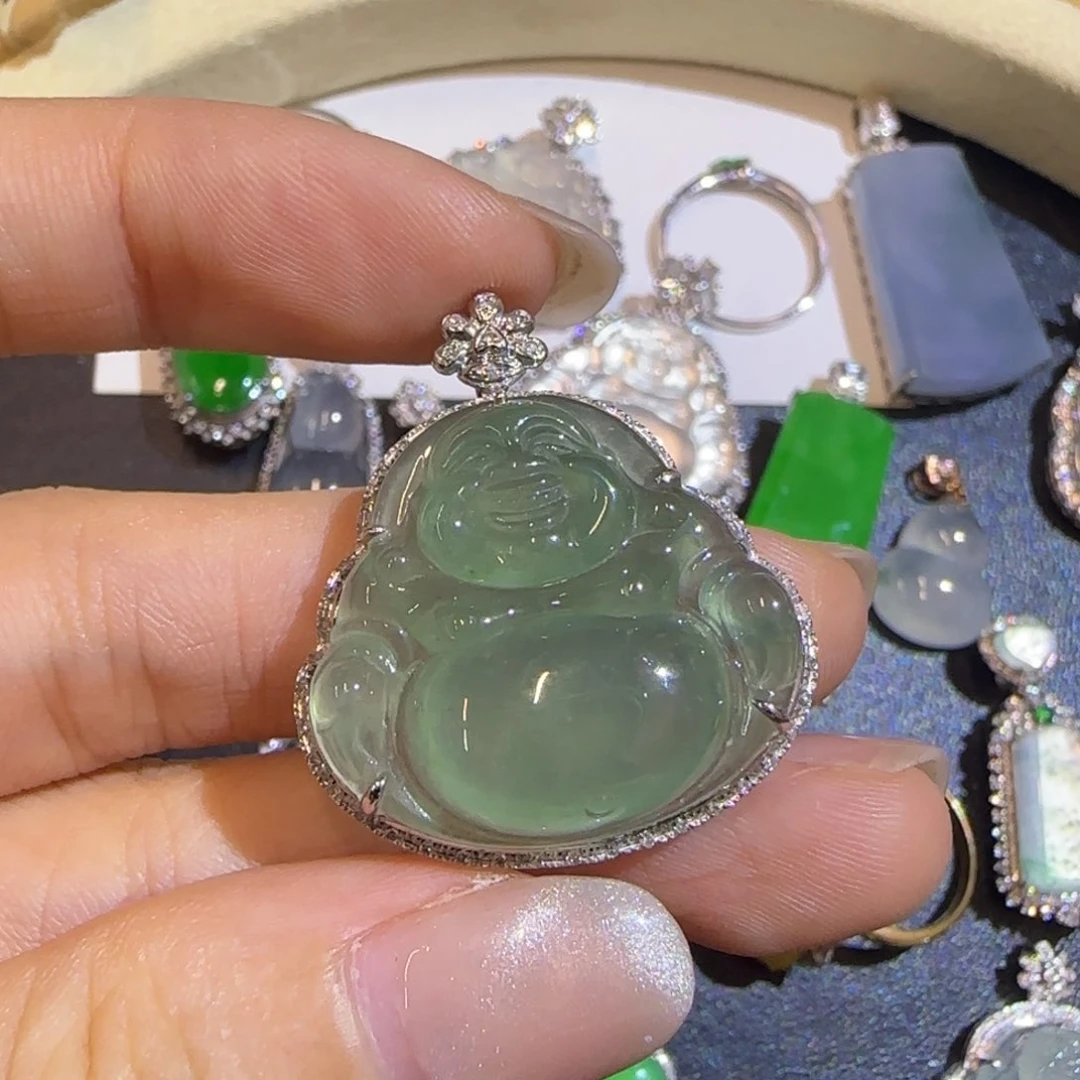 翡翠18K金镶嵌颈饰精品