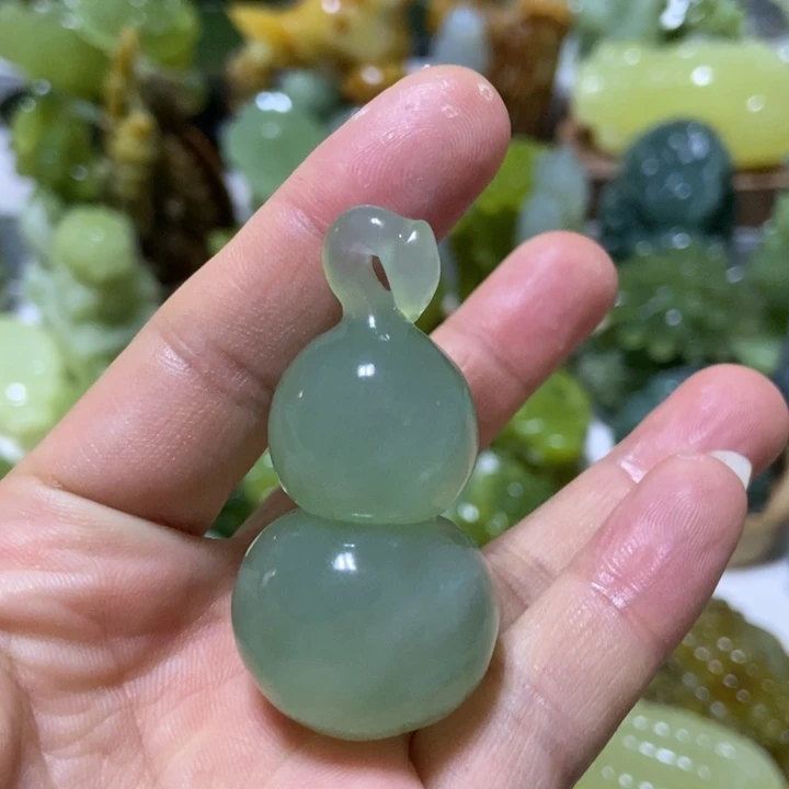 【闪购商品】未镶嵌蛇纹石玉挂件