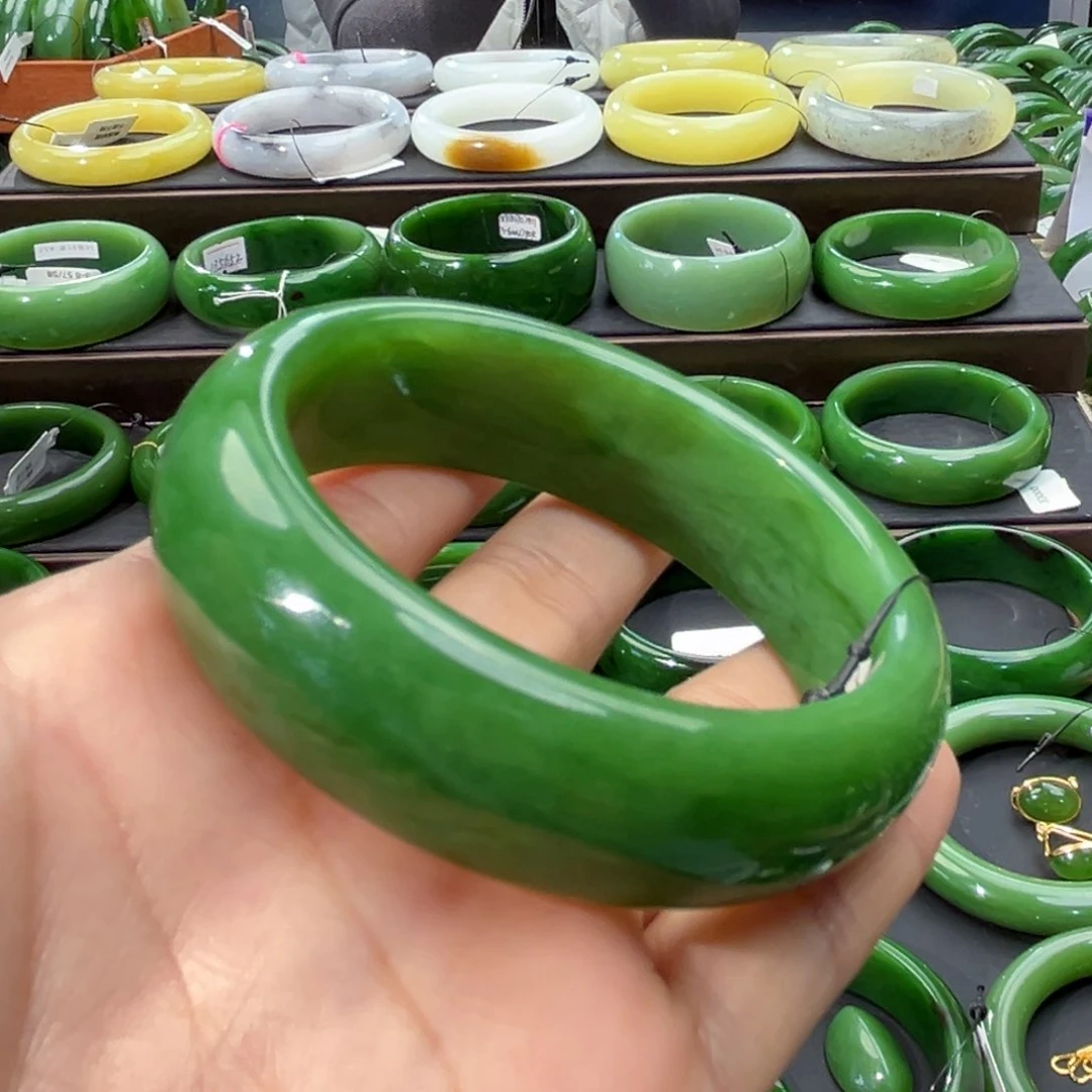 和田玉（碧玉）手镯未镶嵌风