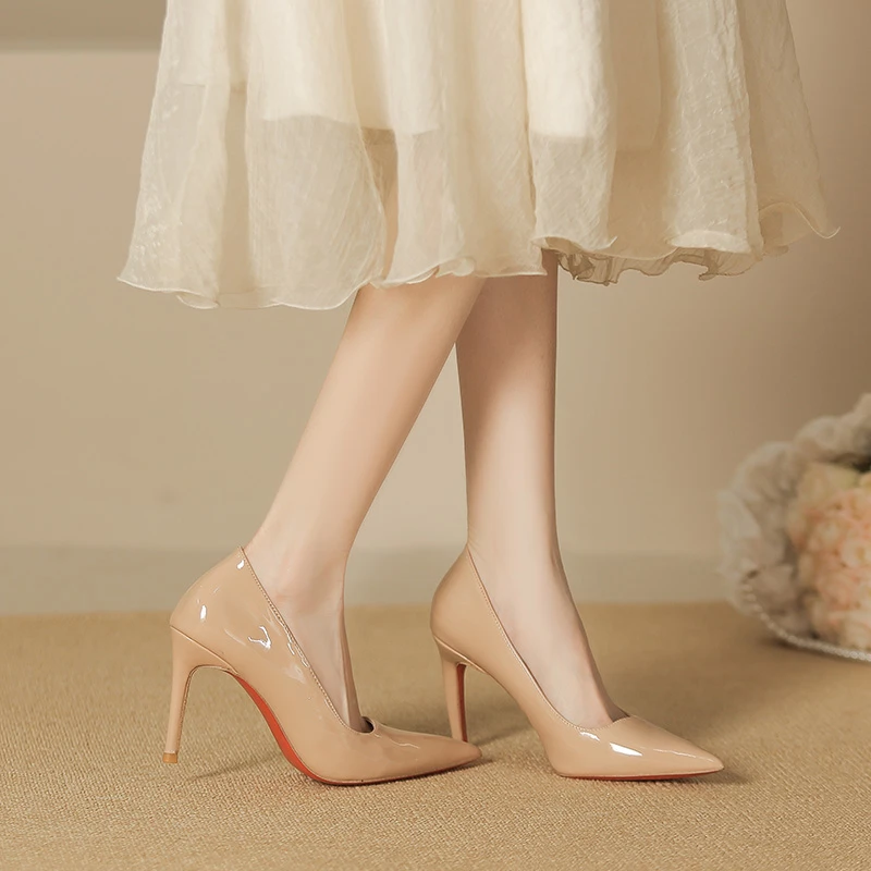 裸色红底高跟鞋女胖mm加宽胖脚尖头性感细跟漆皮通勤单鞋大码4143